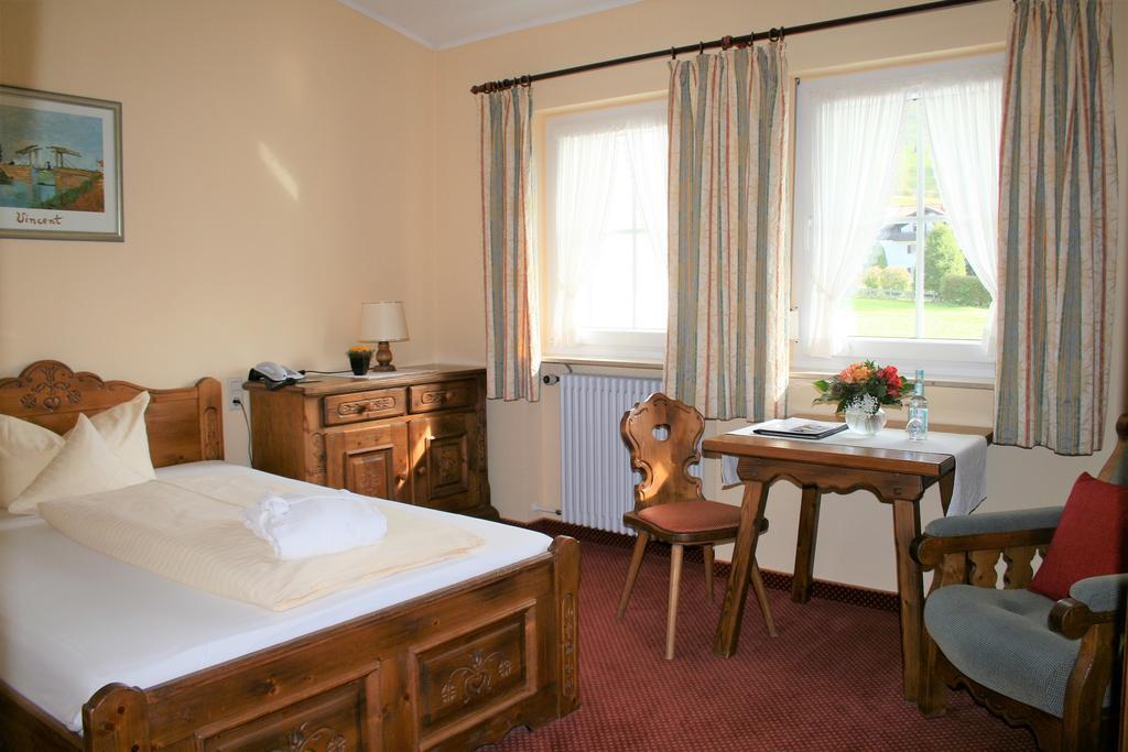 Hotel Allgaeuer Hof Oberstaufen Bagian luar foto