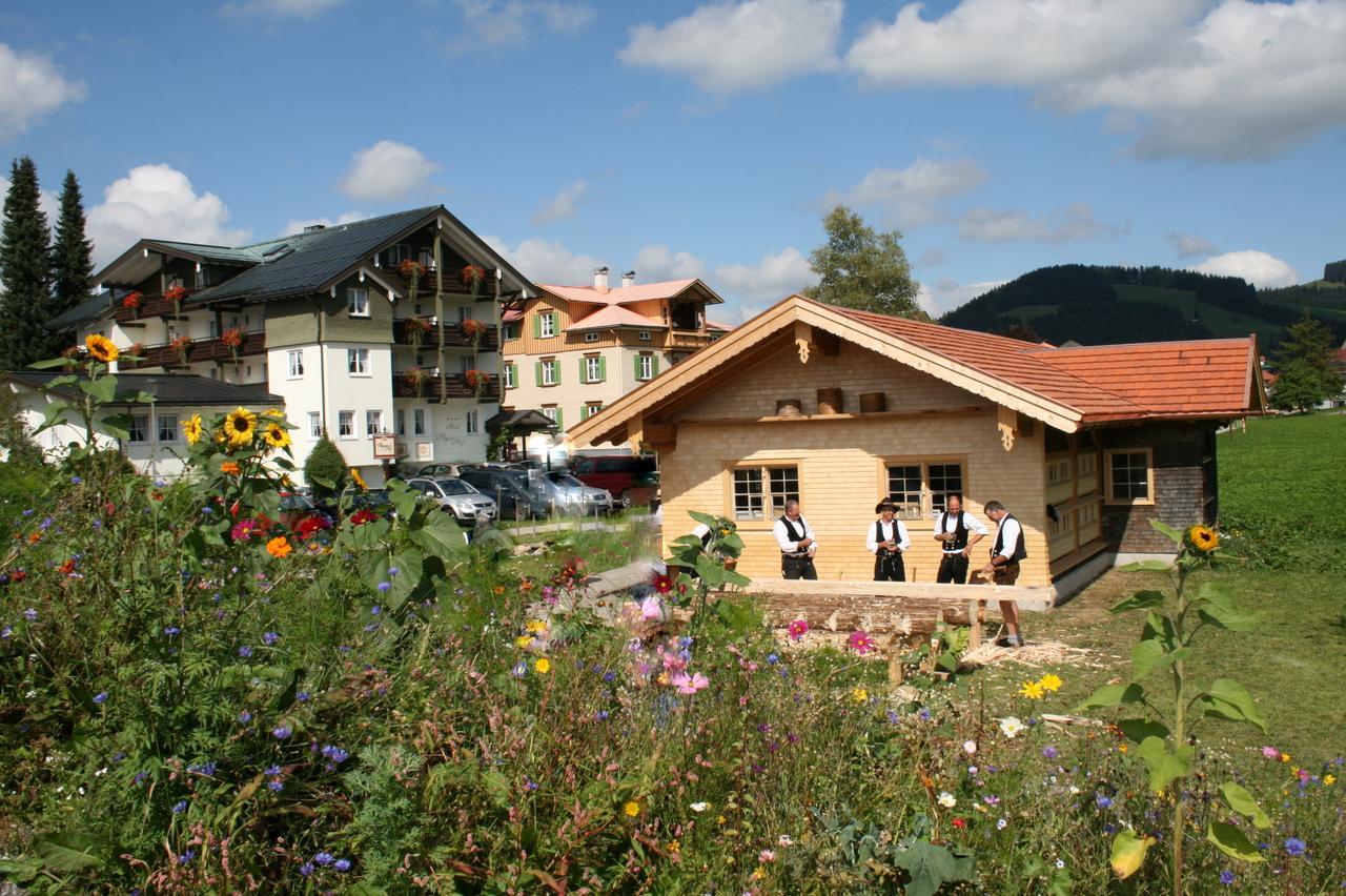 Hotel Allgaeuer Hof Oberstaufen Bagian luar foto